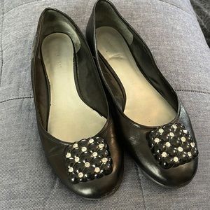 Nine West leather ballerina flats Women’s size 9,5 M with Crystal toe decoration